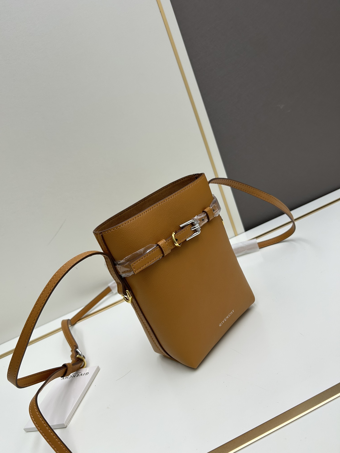ジバンシィ「Givenchy」バッグ レディース おしゃれ ショルダーバッグ