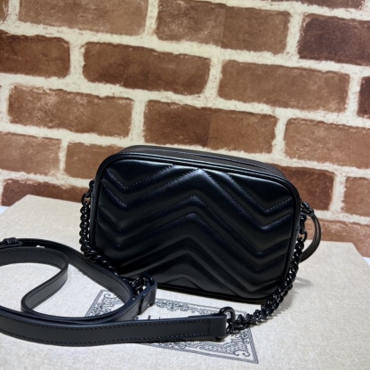 グッチ「Gucci」バッグ レディース おしゃれ ショルダーバッグ