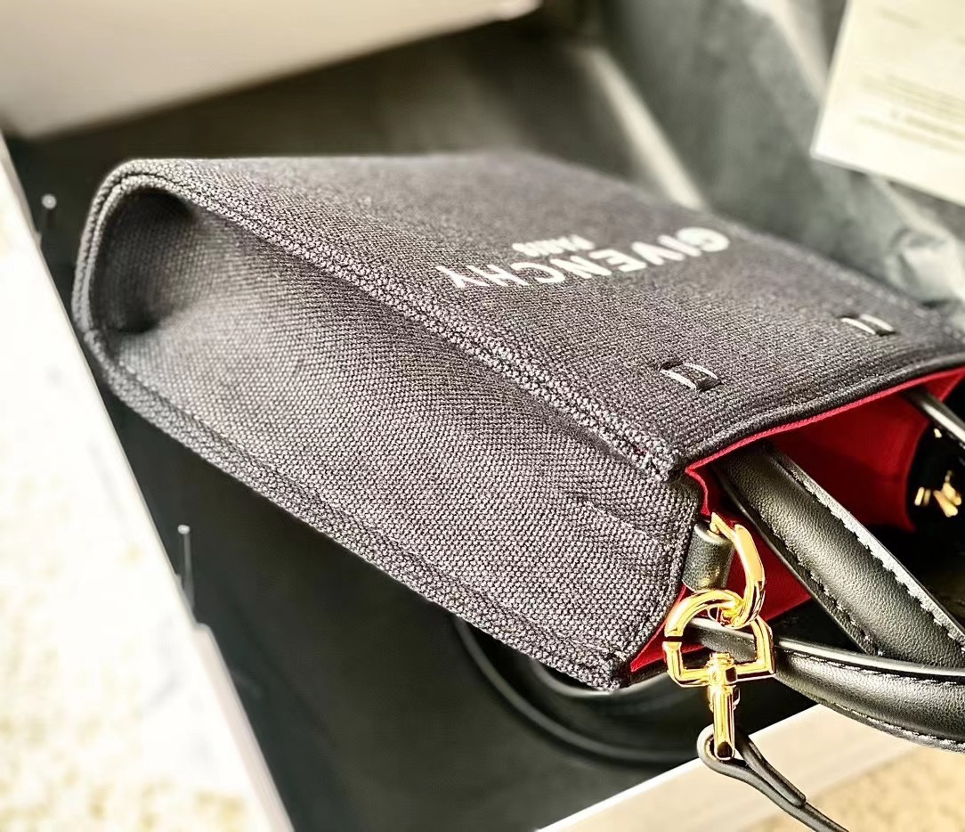 ジバンシィ「Givenchy」バッグ レディース おしゃれ ショルダーバッグ