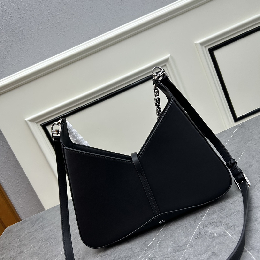 ジバンシィ「Givenchy」バッグ レディース おしゃれ ショルダーバッグ