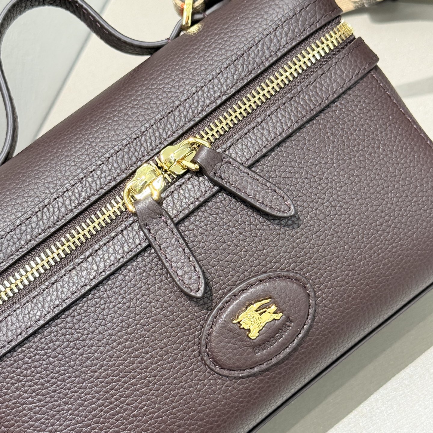 バーバリー「Burberry」バッグ レディース おしゃれ ショルダーバッグ