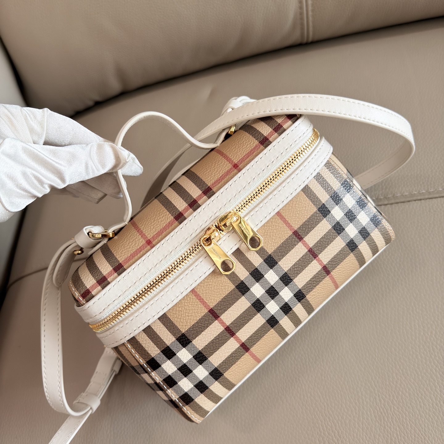 バーバリー「Burberry」バッグ レディース おしゃれ ショルダーバッグ
