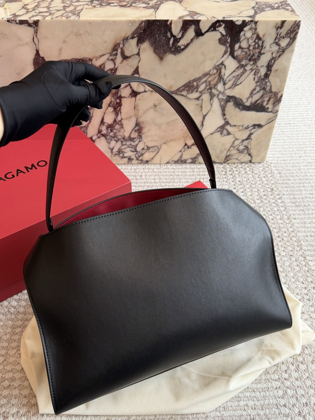 フェラガモ「Ferragamo」バッグ レディース おしゃれ ショルダーバッグ
