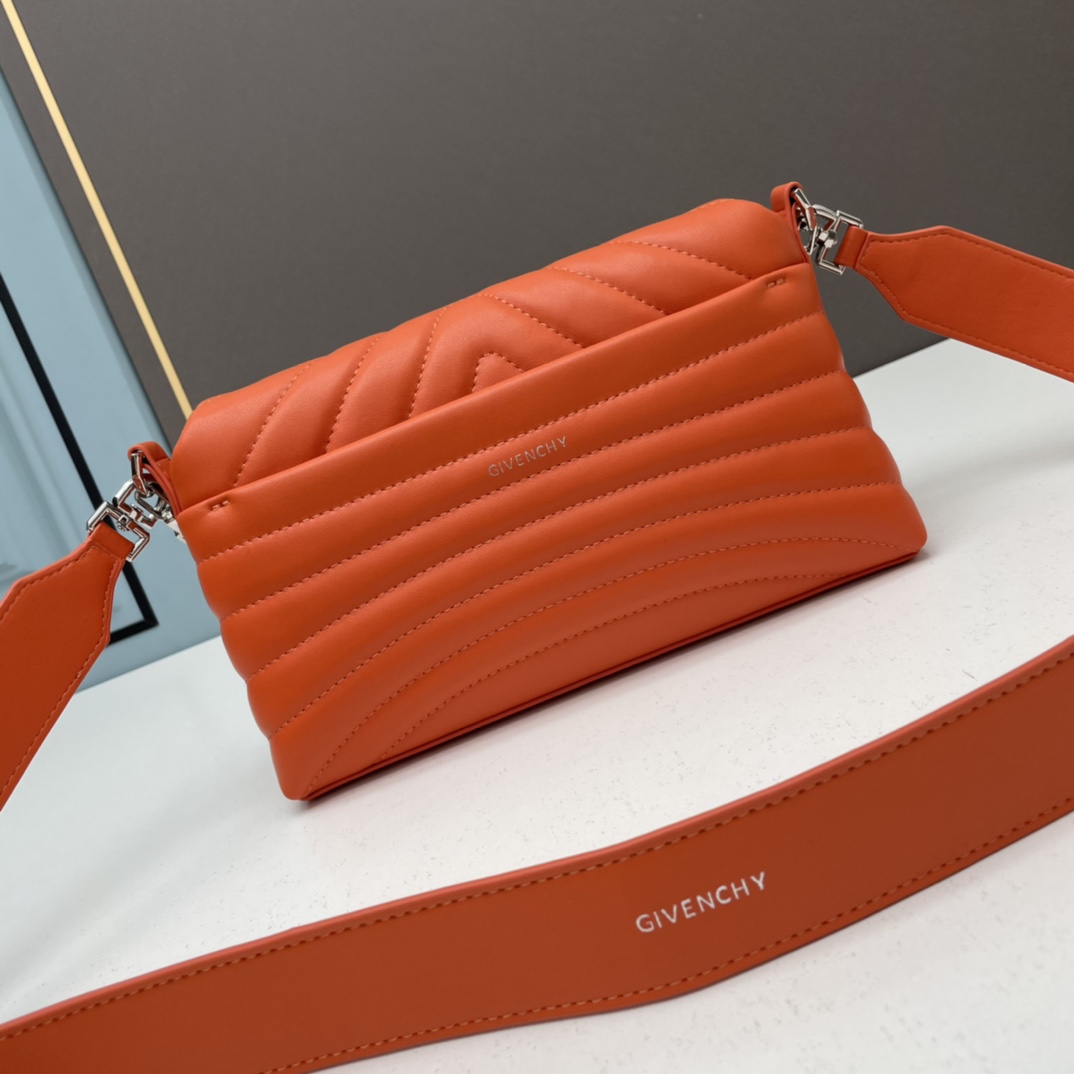 ジバンシィ「Givenchy」バッグ レディース おしゃれ ショルダーバッグ