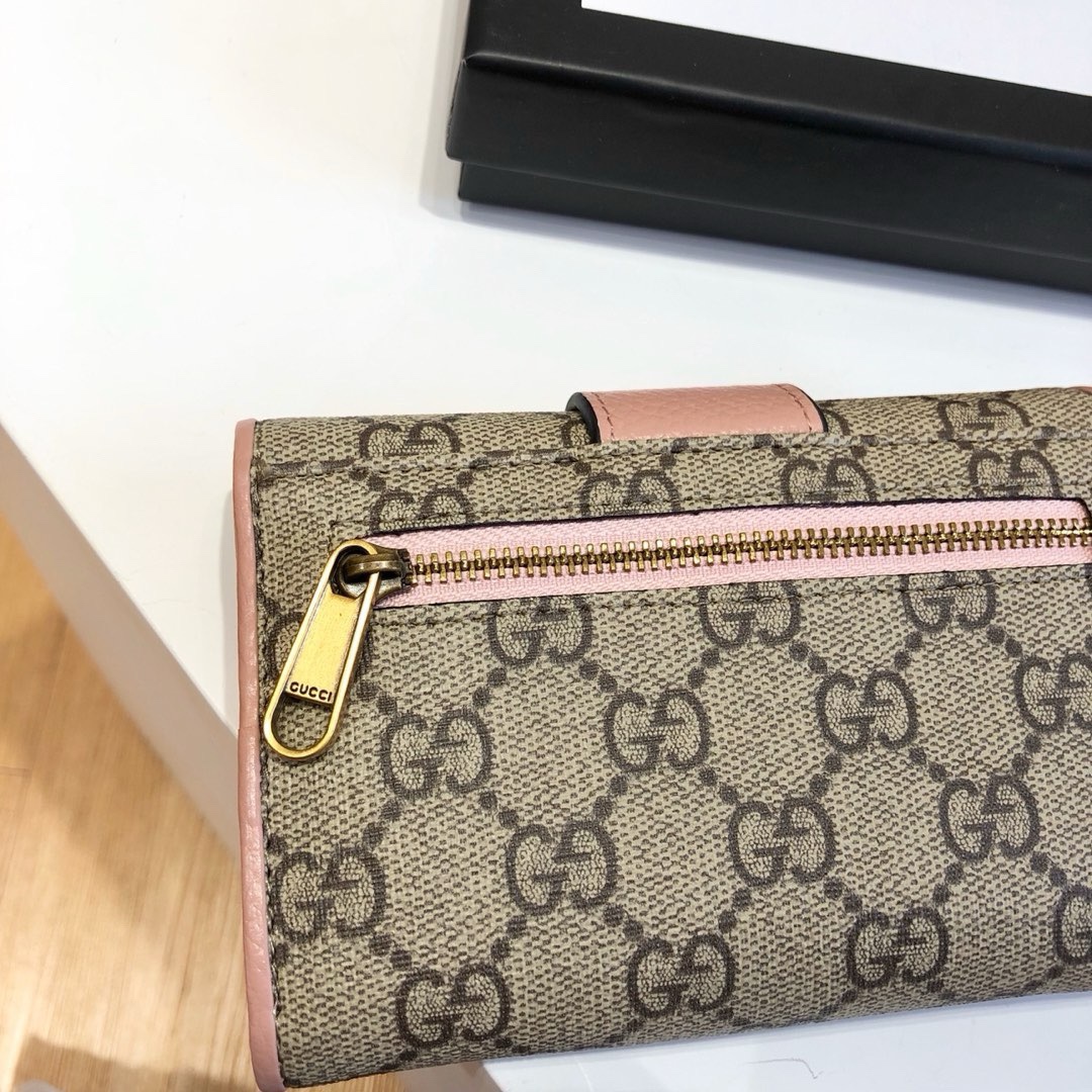 グッチ「Gucci」バッグ レディースバッグ