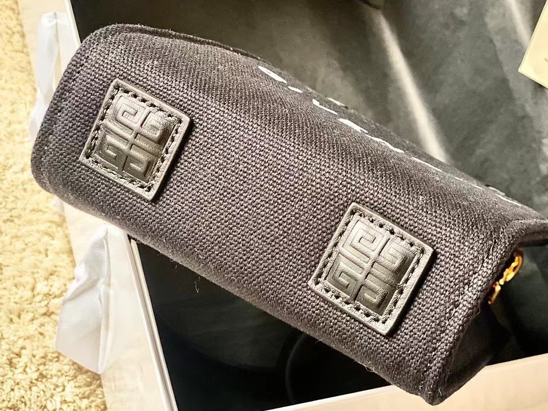 ジバンシィ「Givenchy」バッグ レディース おしゃれ ショルダーバッグ