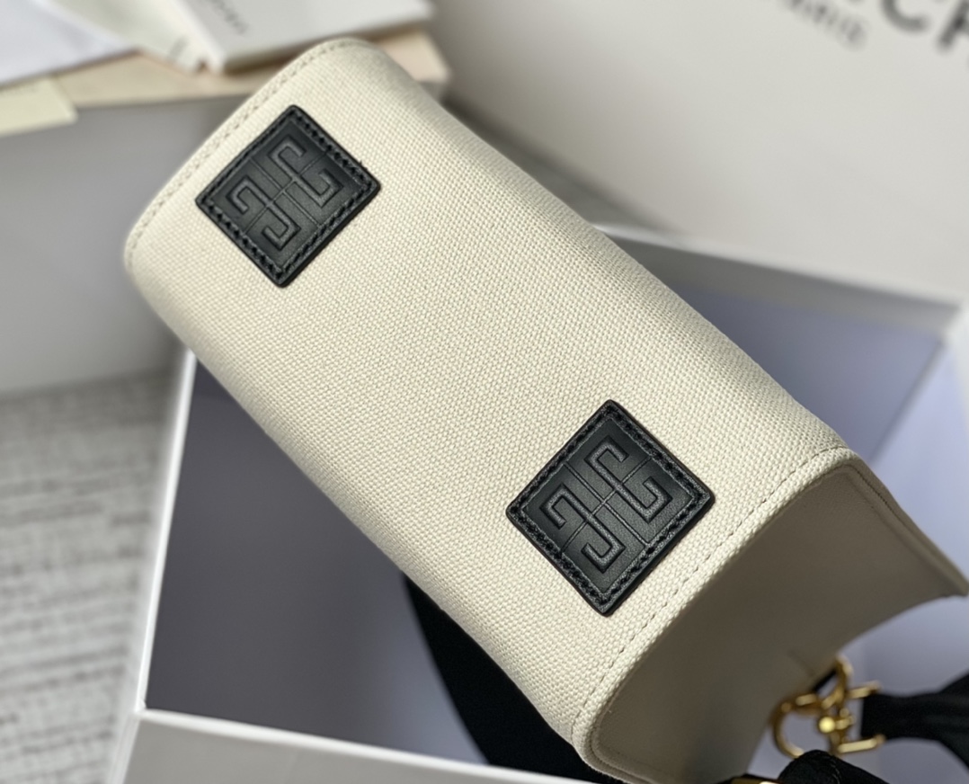 ジバンシィ「Givenchy」バッグ レディース おしゃれ ショルダーバッグ