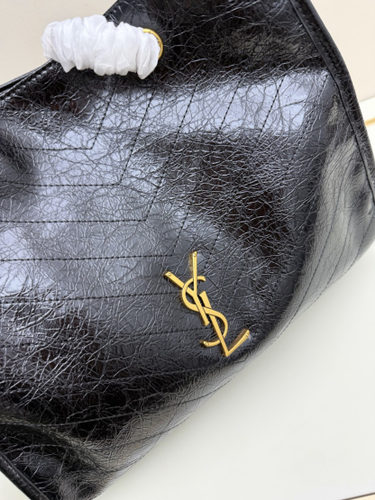 サンローラン「Saint Laurent」クロスボディバッグ