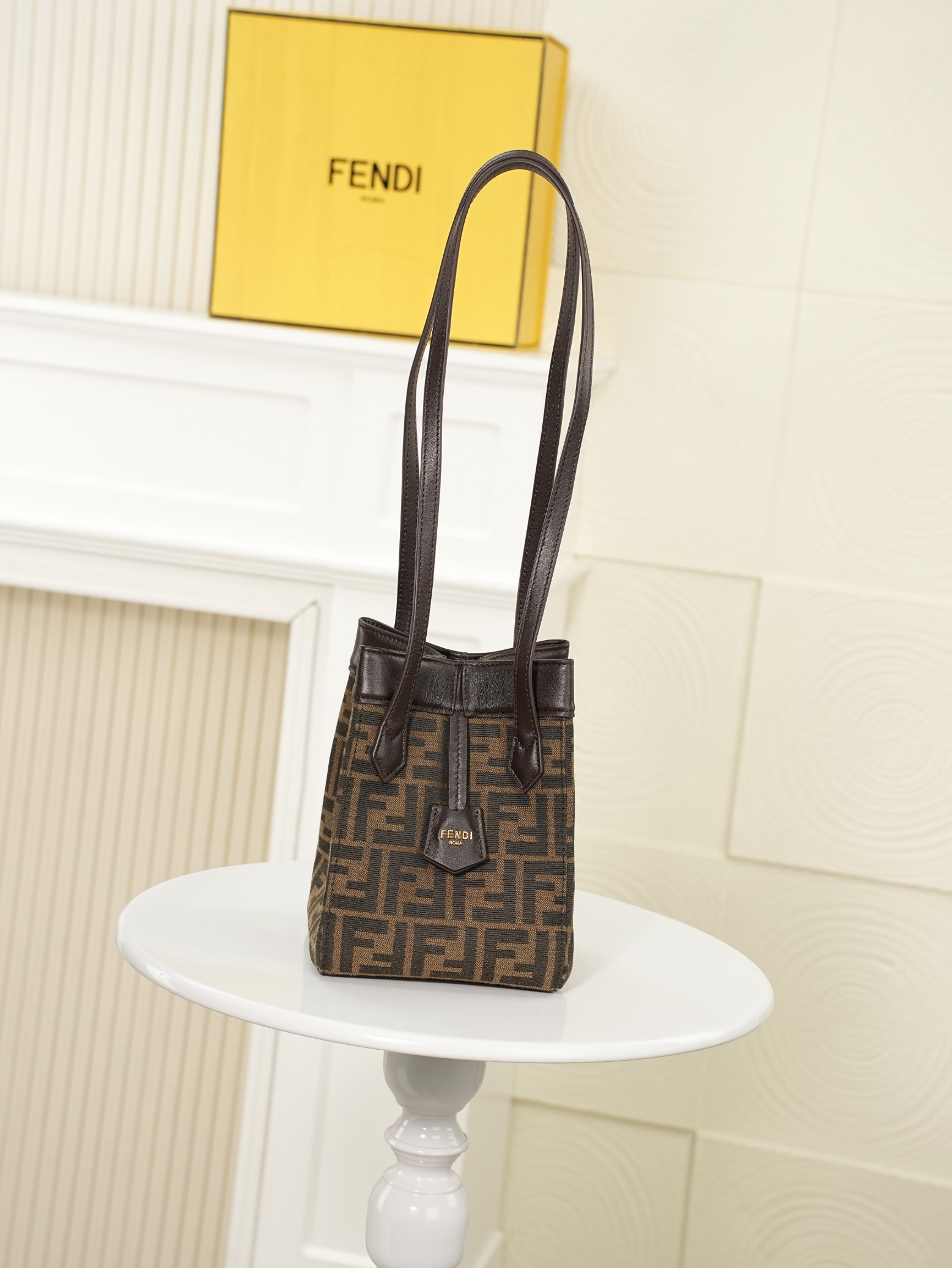 フェンディ「Fendi」レディースバッグ