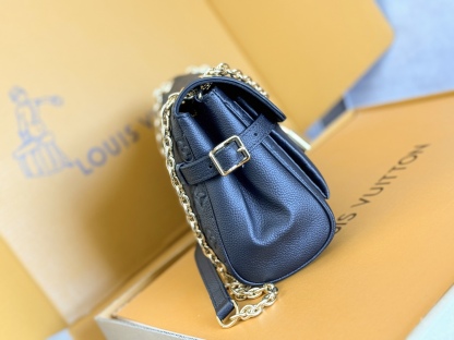 ルイ・ヴィトン「Louis Vuitton」バッグ レディース おしゃれ ショルダーバッグ