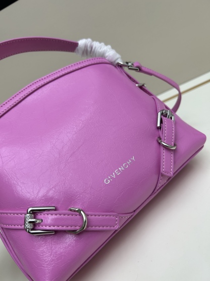 ジバンシィ「Givenchy」バッグ レディース おしゃれ ショルダーバッグ
