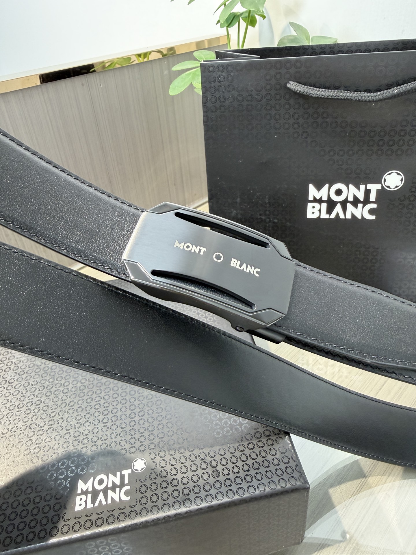 モンブラン「Montblanc」ベルト 自動ベルト