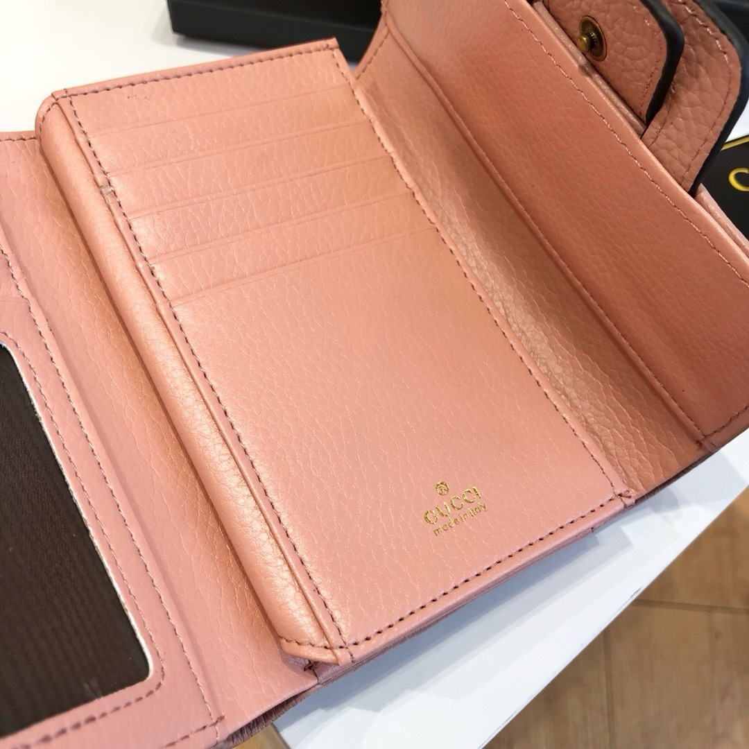 グッチ「Gucci」バッグ レディースバッグ