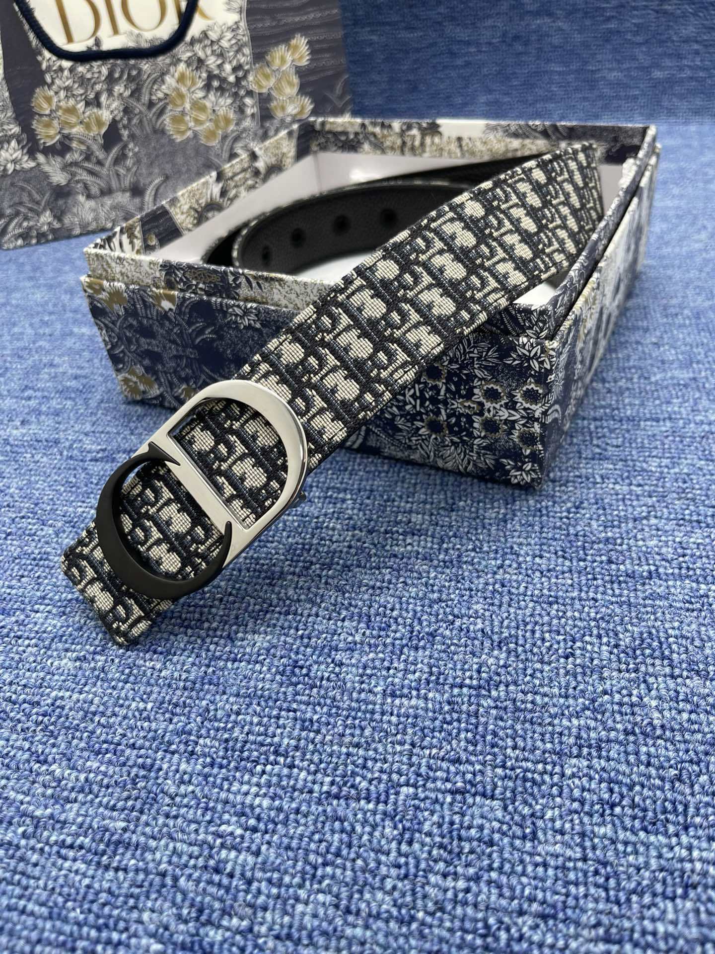 ディオール「Dior」ベルト