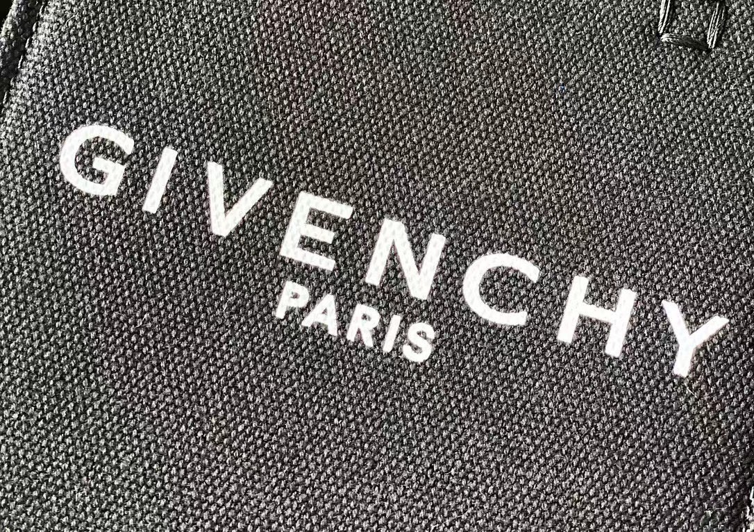 ジバンシィ「Givenchy」バッグ レディース おしゃれ ショルダーバッグ