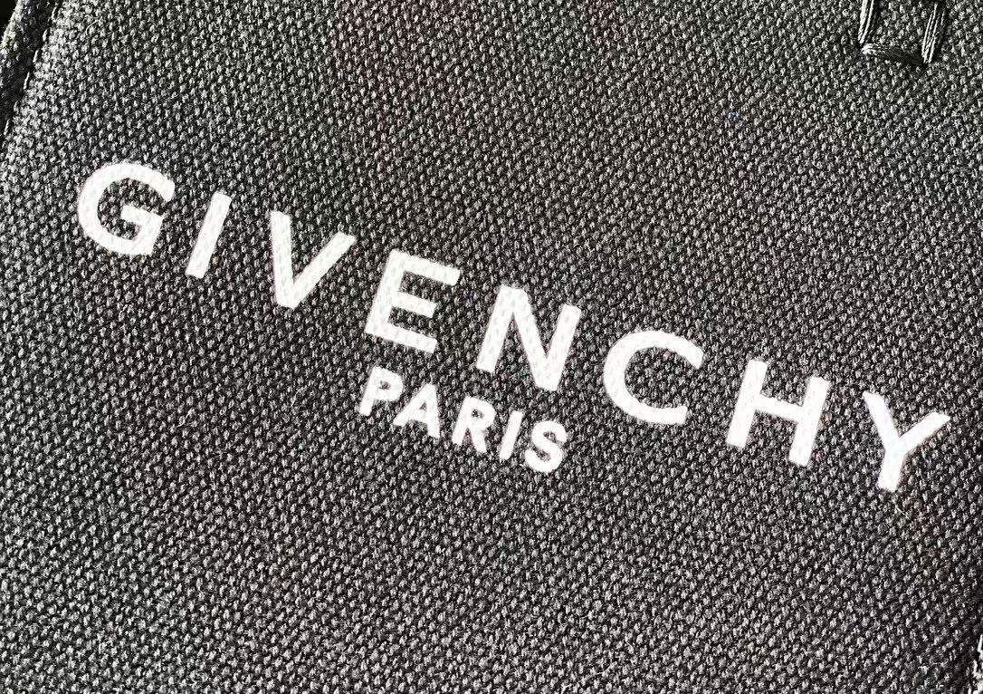 ジバンシィ「Givenchy」バッグ レディース おしゃれ ショルダーバッグ