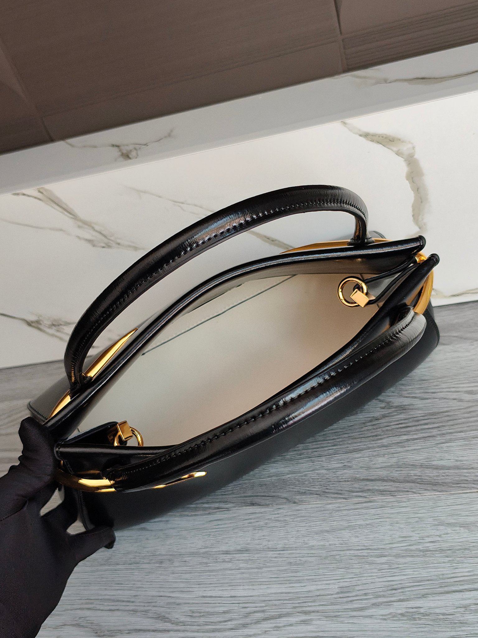 ジバンシィ「Givenchy」バッグ レディース おしゃれ ショルダーバッグ