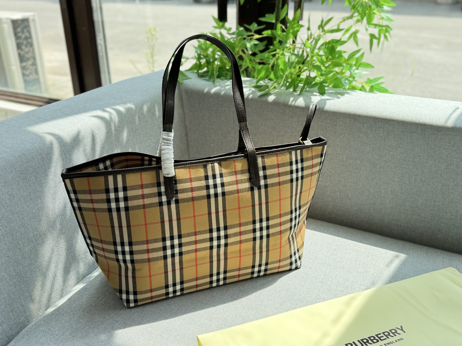 バーバリー「Burberry」バッグ レディース おしゃれ ショルダーバッグ