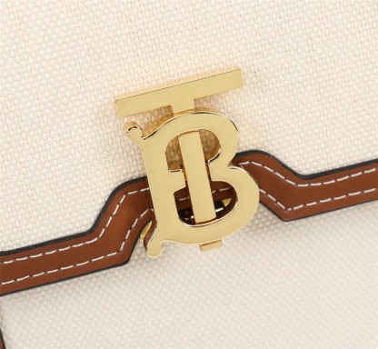 バーバリー「Burberry」バッグ レディース おしゃれ ショルダーバッグ