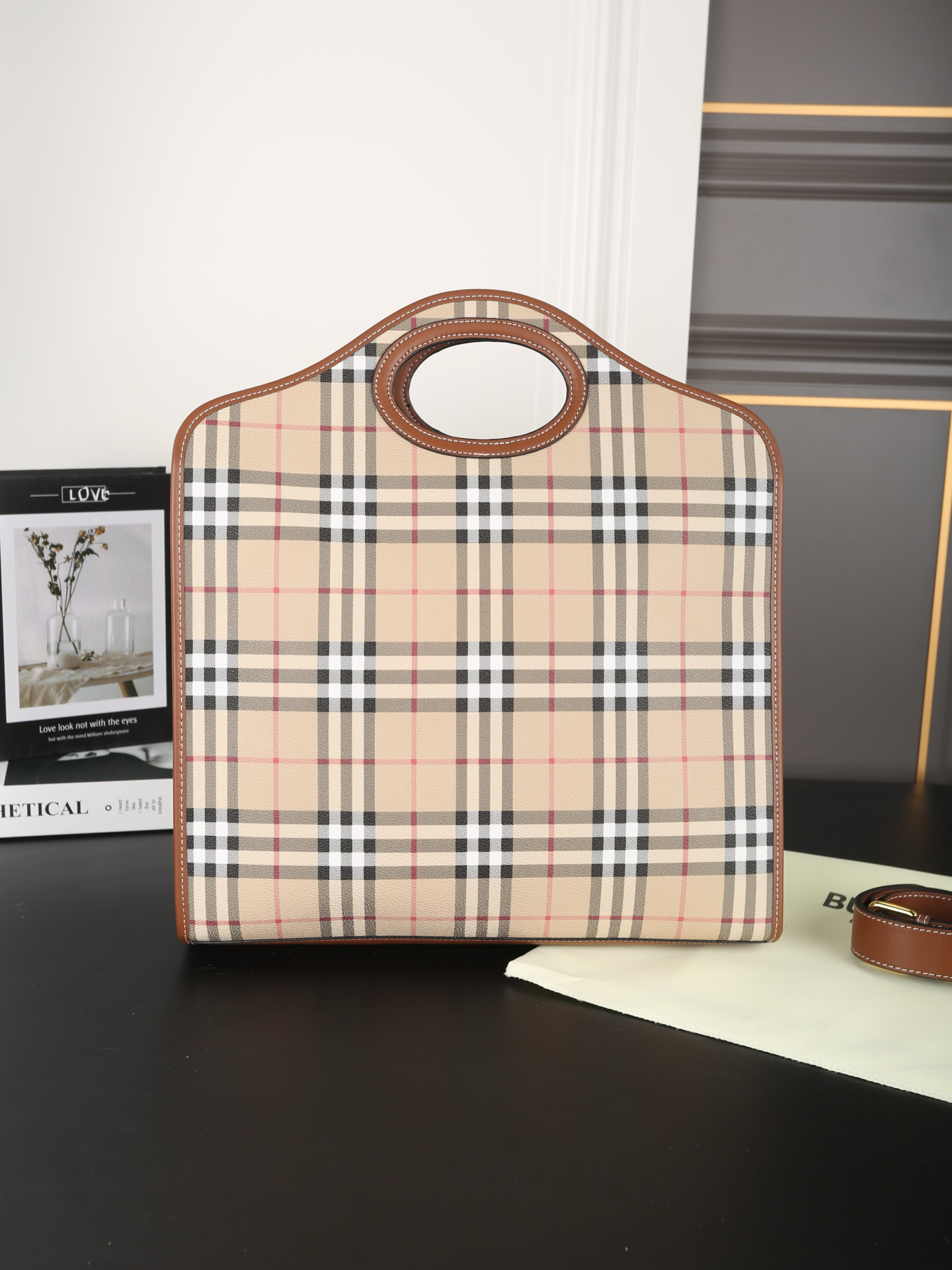 バーバリー「Burberry」バッグ レディース おしゃれ ショルダーバッグ