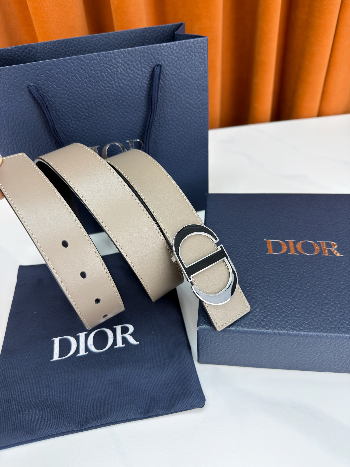 ディオール「Dior」ベルト