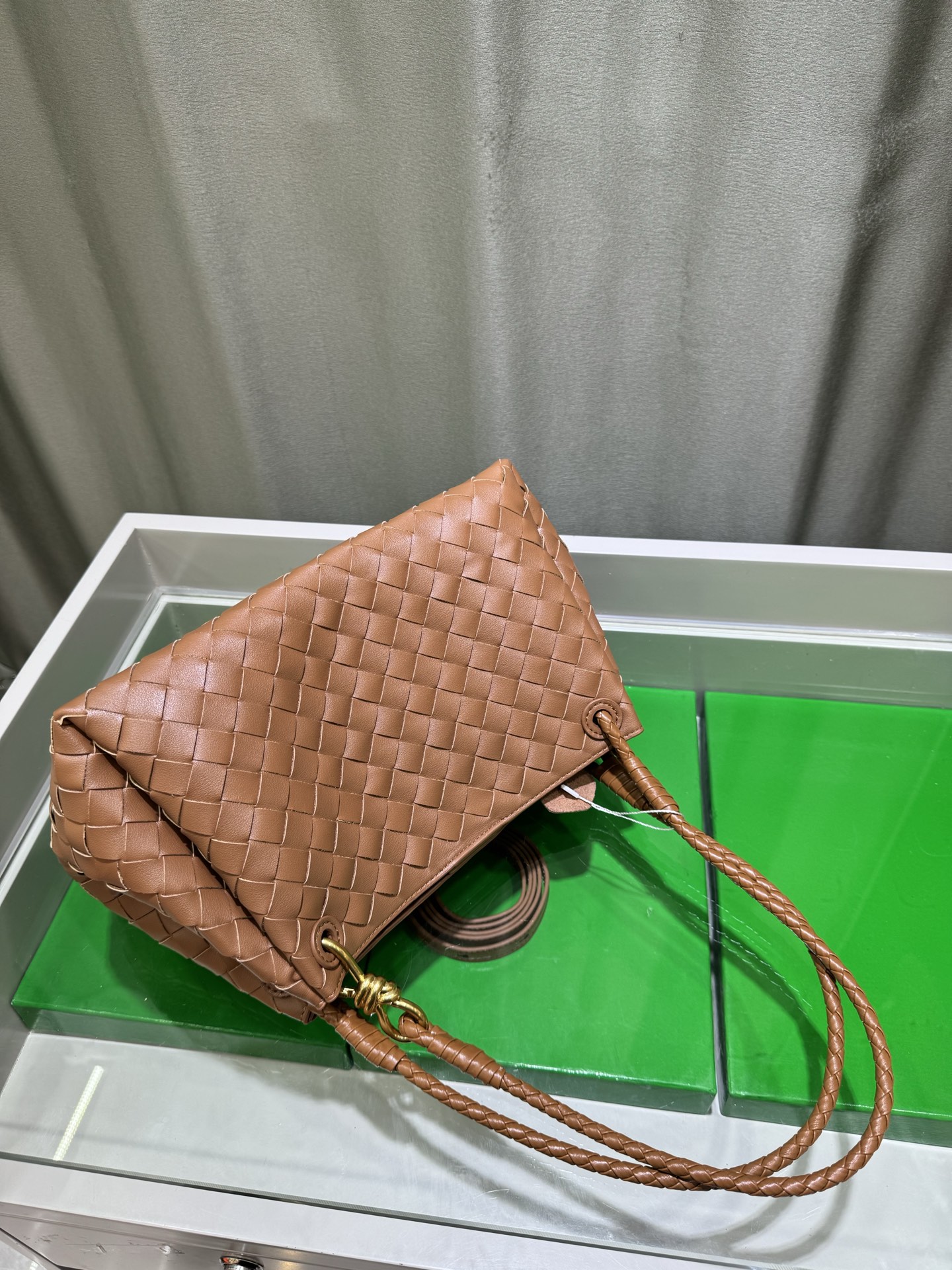 ボッテガ ヴェネタ「Bottega Veneta」バッグ レディース おしゃれ ショルダーバッグ