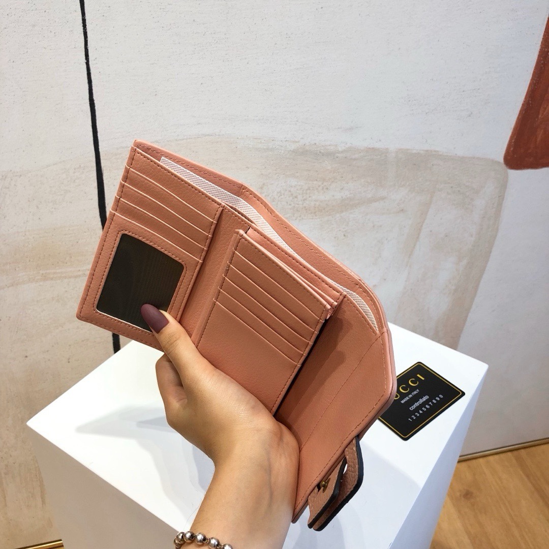 グッチ「Gucci」バッグ レディースバッグ