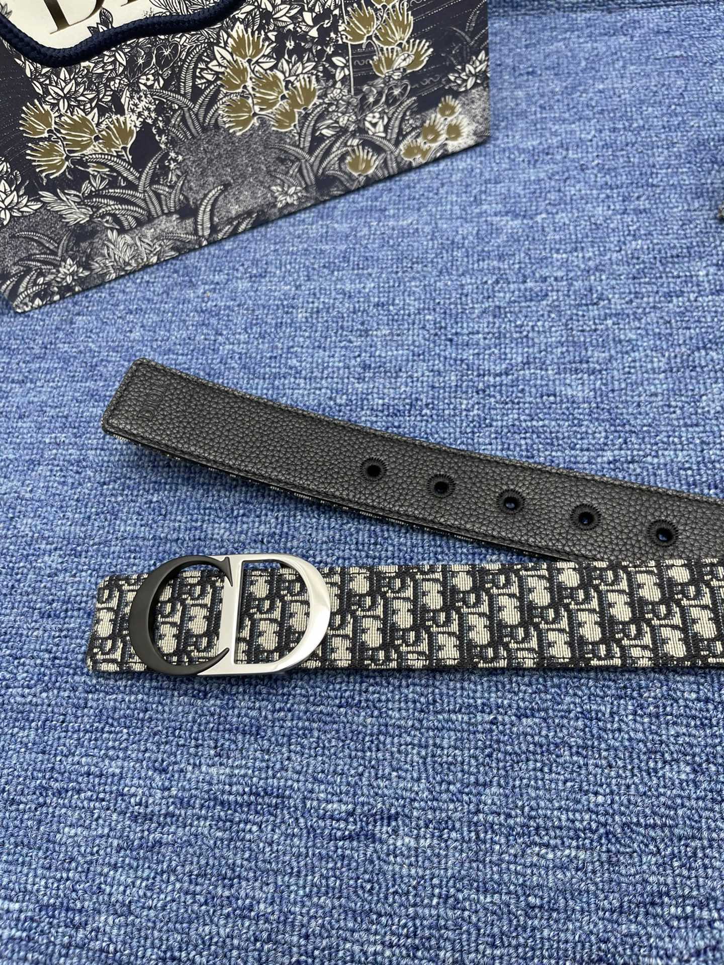 ディオール「Dior」ベルト