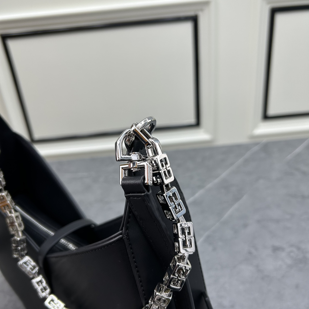 ジバンシィ「Givenchy」バッグ レディース おしゃれ ショルダーバッグ