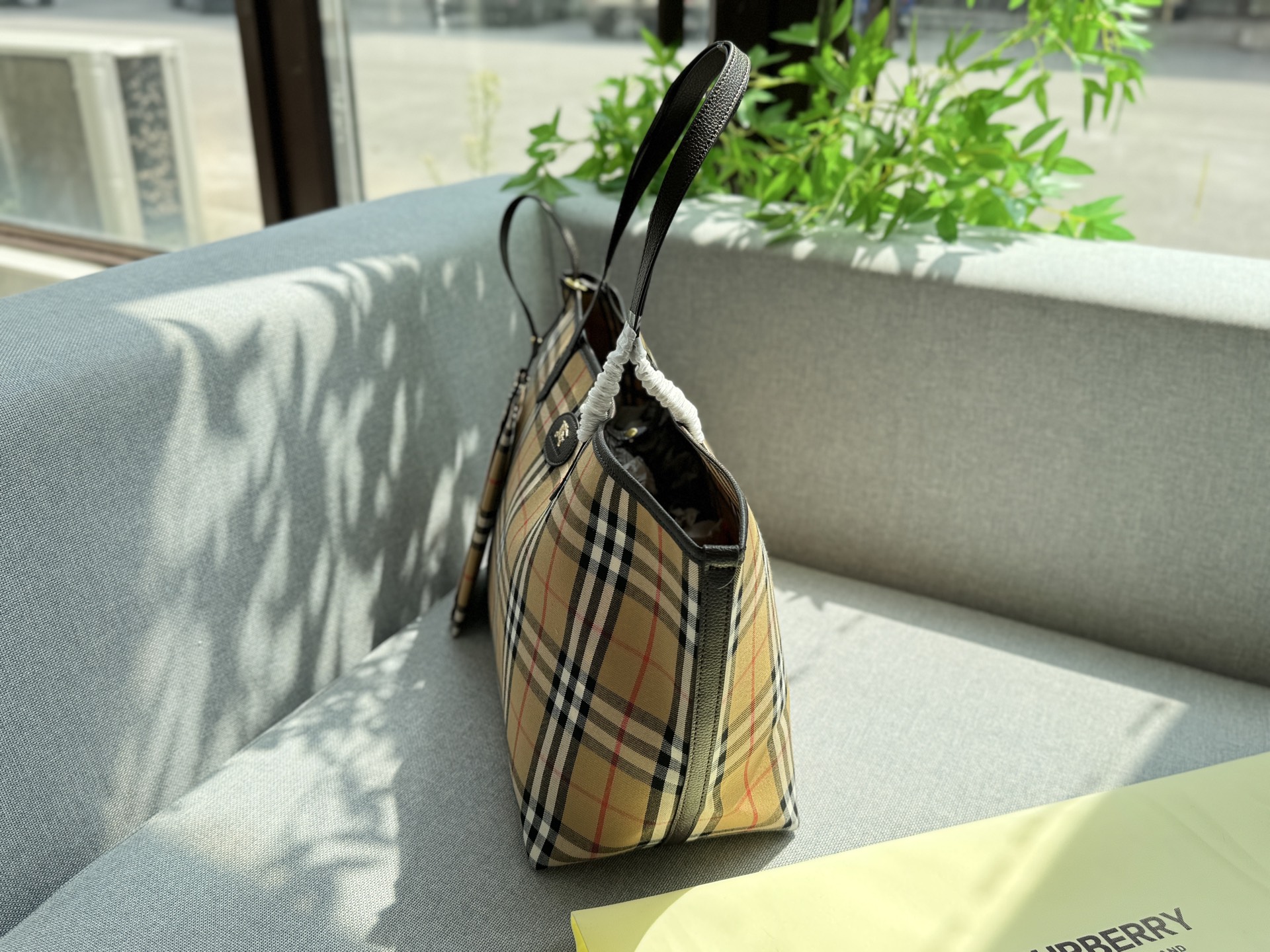 バーバリー「Burberry」バッグ レディース おしゃれ ショルダーバッグ