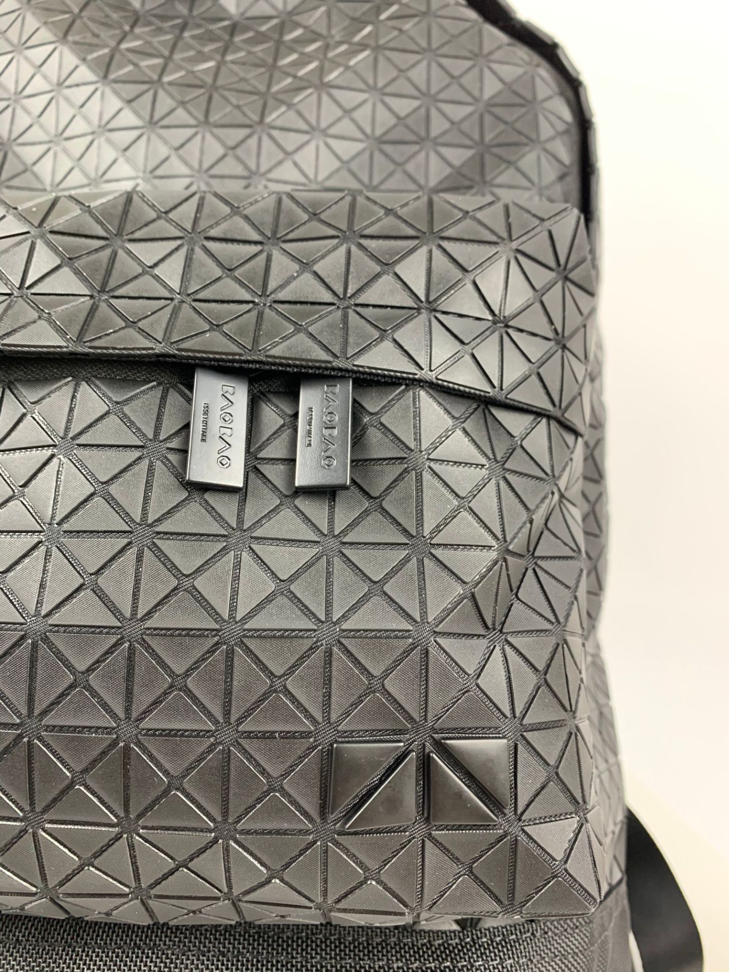 イッセイミヤケ「Issey Miyake」バッグ おしゃれなメンズリュックサック