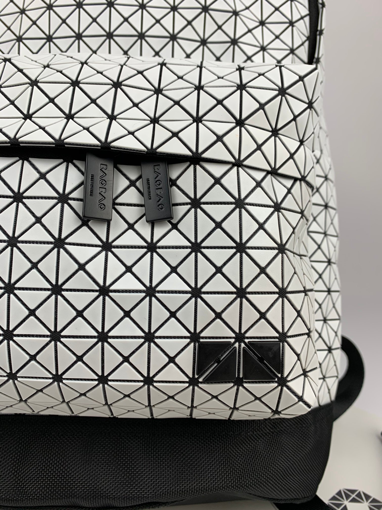 イッセイミヤケ「Issey Miyake」バッグ おしゃれなメンズリュックサック