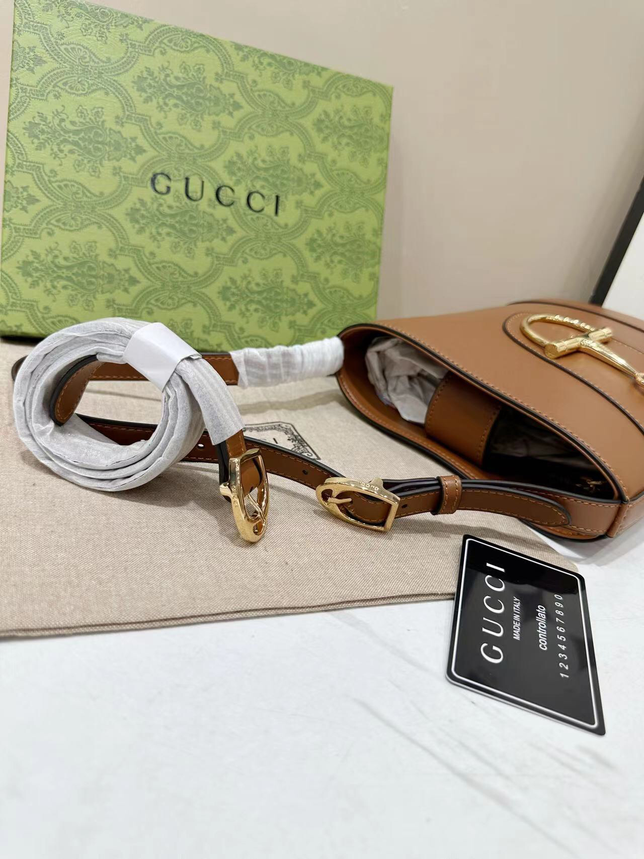 グッチ「Gucci」バッグ レディース おしゃれ ショルダーバッグ