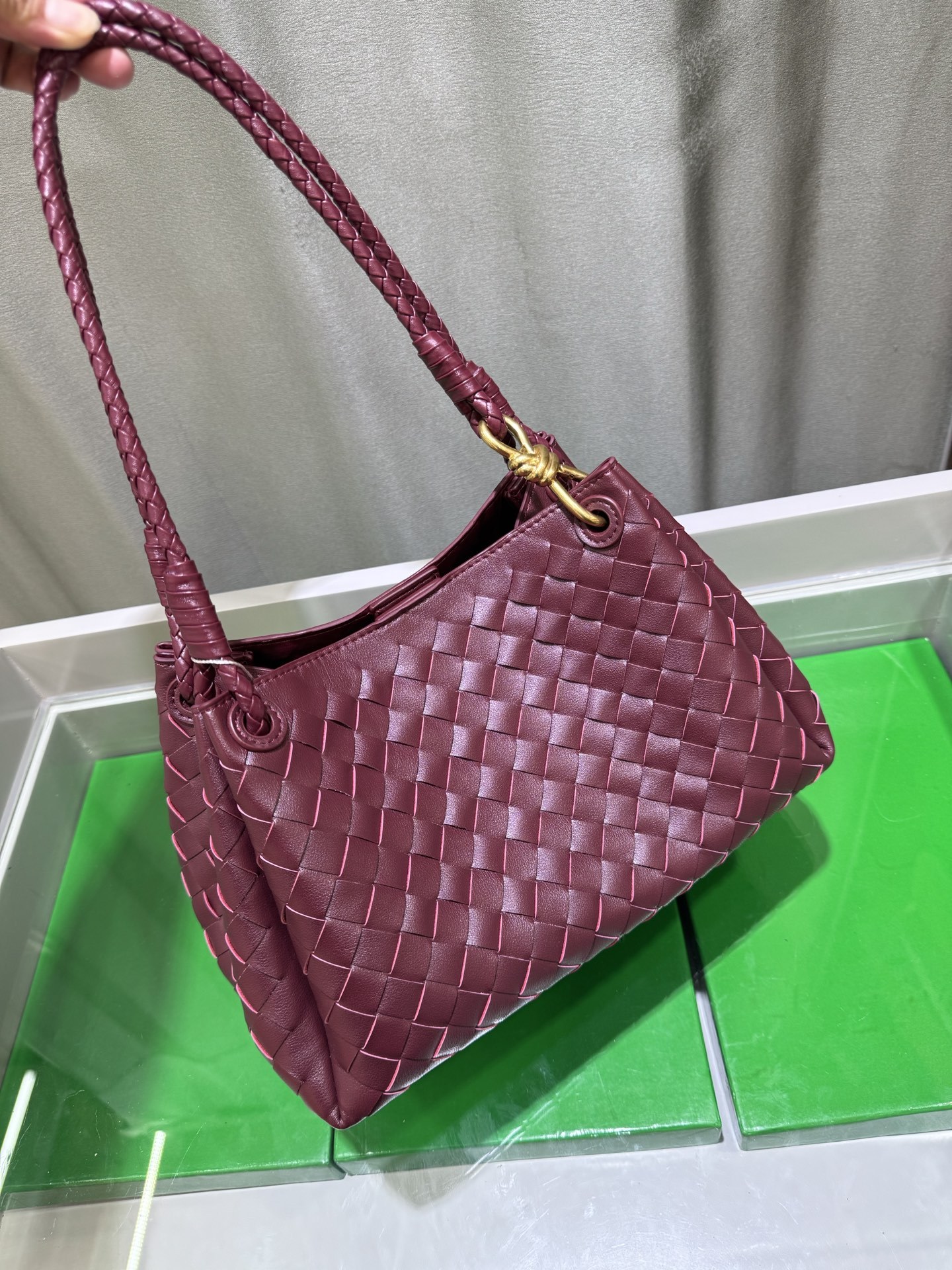 ボッテガ ヴェネタ「Bottega Veneta」バッグ レディース おしゃれ ショルダーバッグ