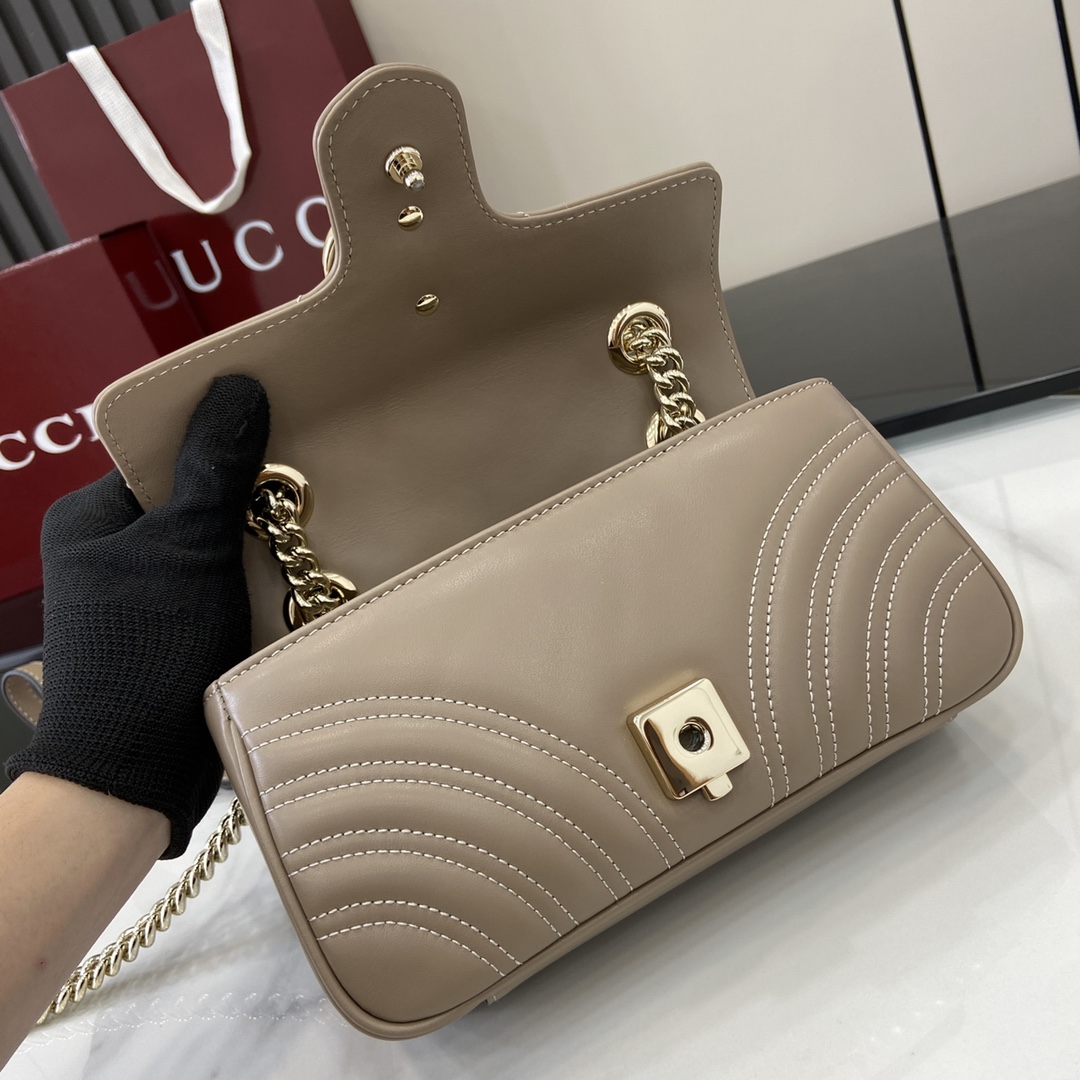 グッチ「Gucci」バッグ レディース おしゃれ ショルダーバッグ