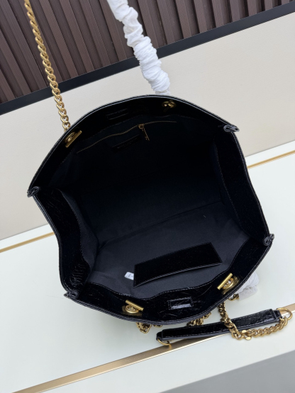 サンローラン「Saint Laurent」クロスボディバッグ
