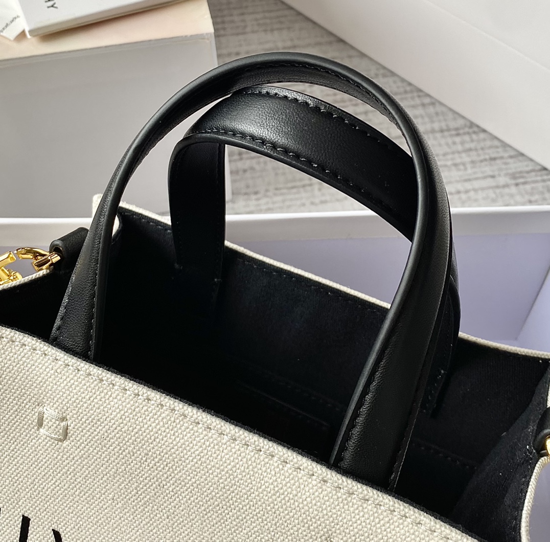 ジバンシィ「Givenchy」バッグ レディース おしゃれ ショルダーバッグ