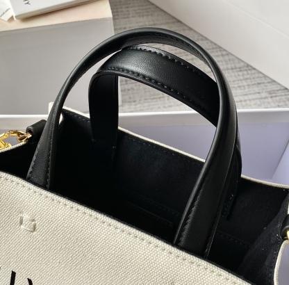 ジバンシィ「Givenchy」バッグ レディース おしゃれ ショルダーバッグ