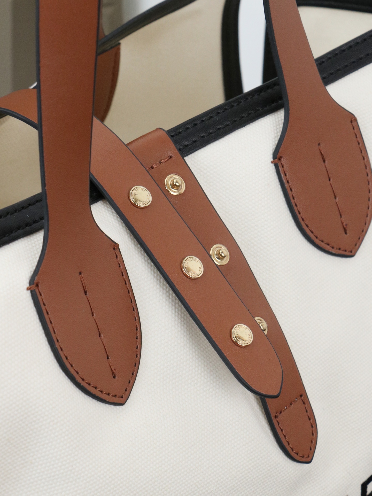 バーバリー「Burberry」バッグ レディース おしゃれ ショルダーバッグ