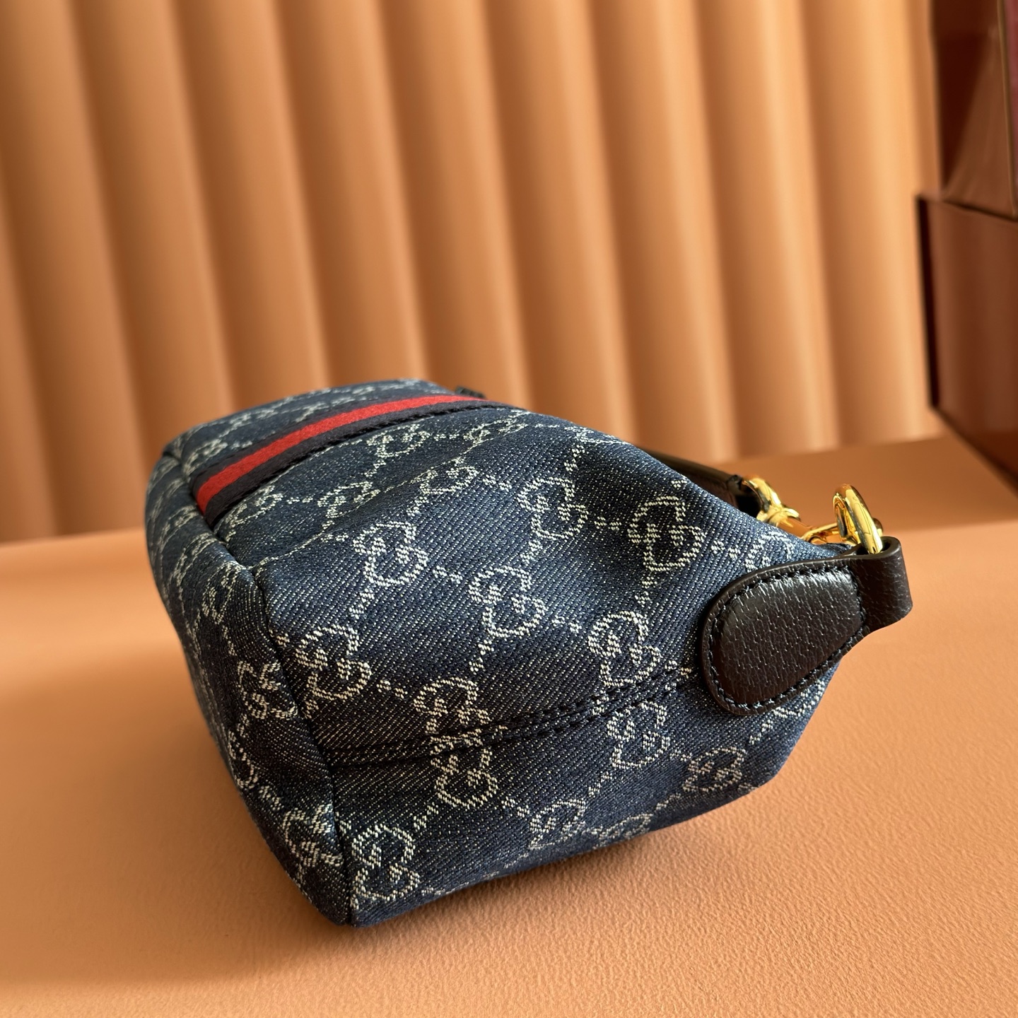 グッチ「Gucci」バッグ レディースバッグ
