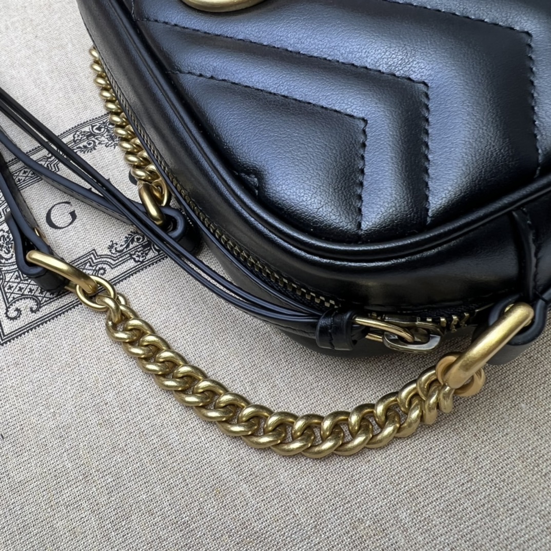 グッチ「Gucci」バッグ レディース おしゃれ ショルダーバッグ