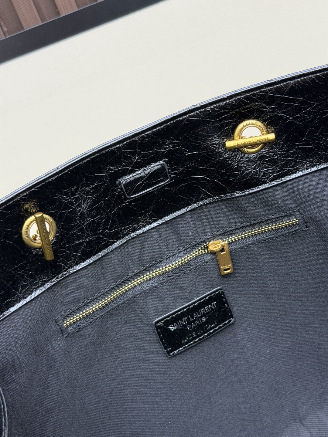 サンローラン「Saint Laurent」クロスボディバッグ