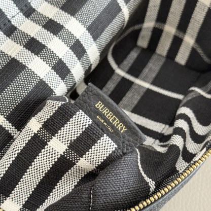 バーバリー「Burberry」バッグ レディース おしゃれ ショルダーバッグ