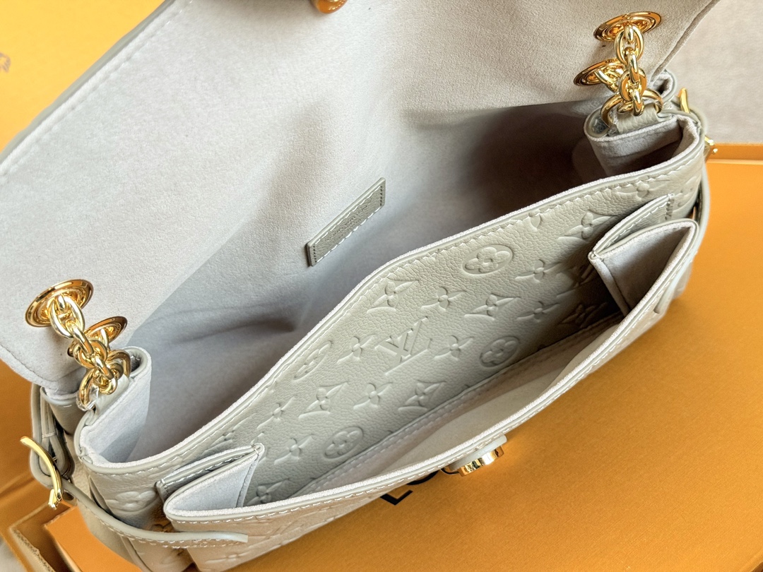 ルイ・ヴィトン「Louis Vuitton」バッグ レディース おしゃれ ショルダーバッグ