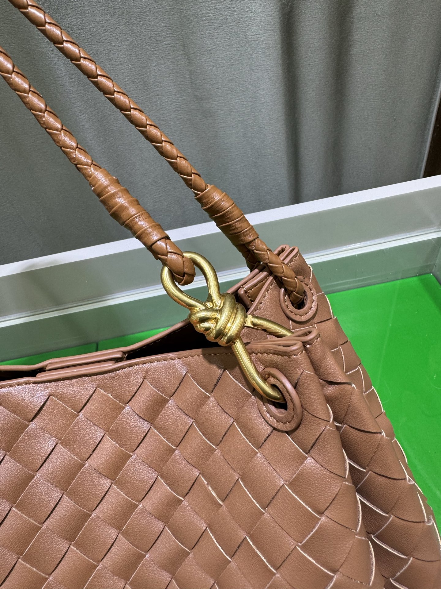 ボッテガ ヴェネタ「Bottega Veneta」バッグ レディース おしゃれ ショルダーバッグ