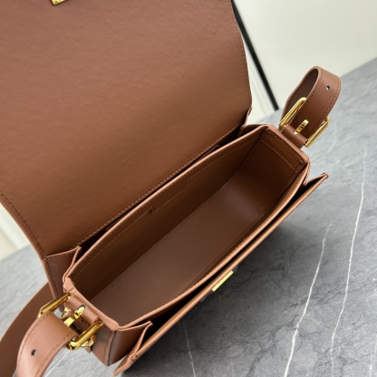 ジバンシィ「Givenchy」バッグ レディース おしゃれ ショルダーバッグ