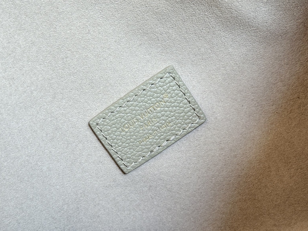 ルイ・ヴィトン「Louis Vuitton」バッグ レディース おしゃれ ショルダーバッグ