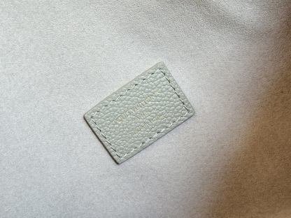 ルイ・ヴィトン「Louis Vuitton」バッグ レディース おしゃれ ショルダーバッグ