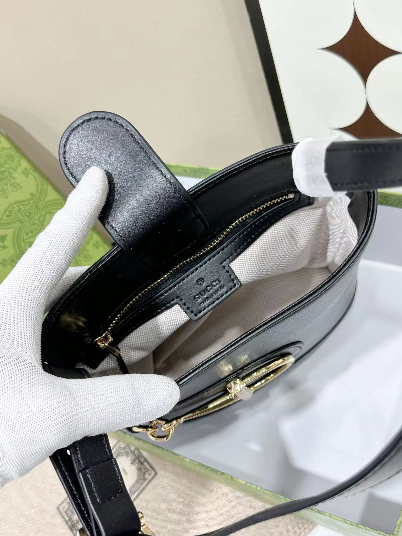 グッチ「Gucci」バッグ レディース おしゃれ ショルダーバッグ
