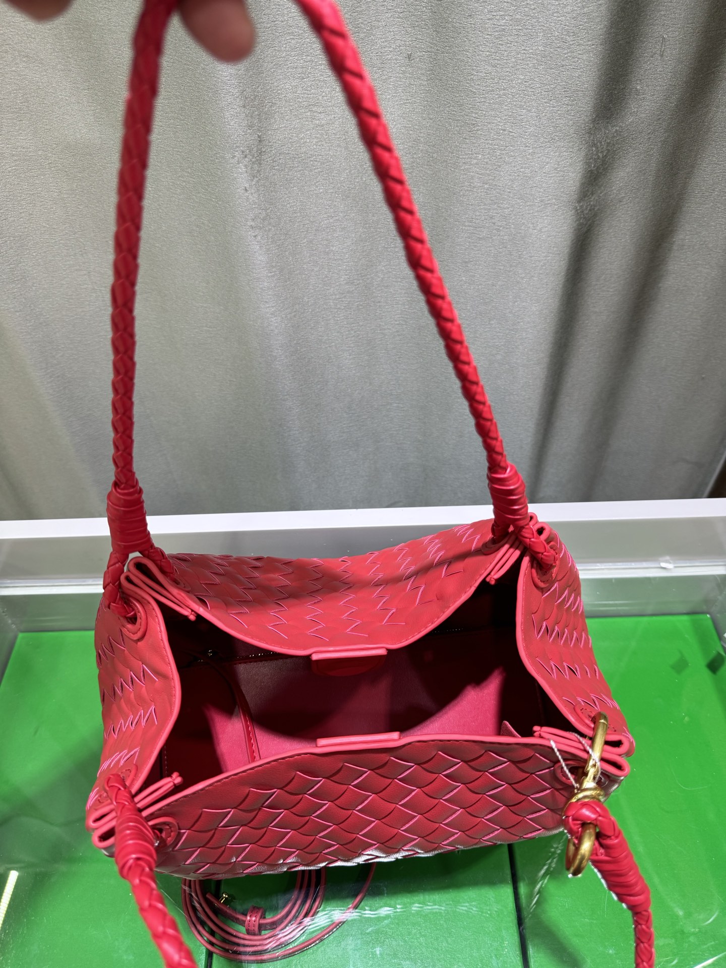 ボッテガ ヴェネタ「Bottega Veneta」バッグ レディース おしゃれ ショルダーバッグ